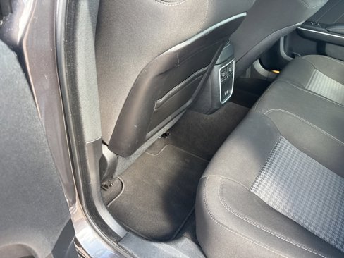 Used 2023 Dodge Charger GT image 20