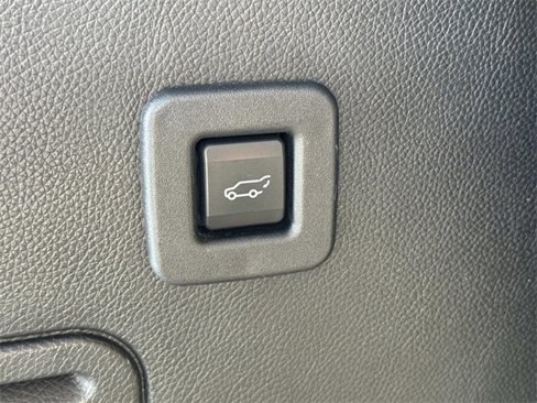 Used 2017 Ford Expedition Platinum image 15