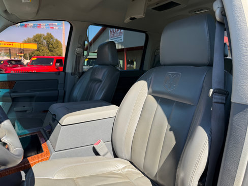 Used 2006 Dodge Ram 2500 Truck Laramie image 11