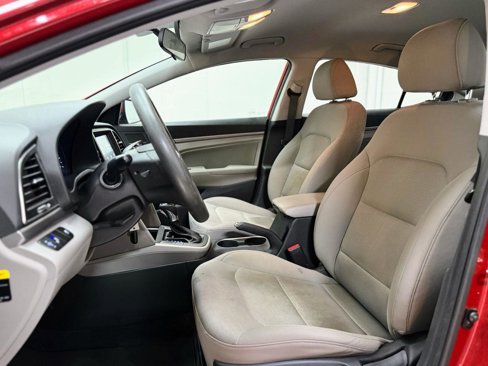 Used 2018 Hyundai Elantra SEL image 14