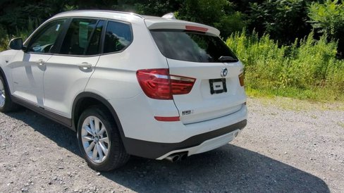 Used 2017 BMW X3 xDrive28i image 9