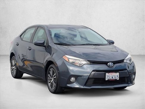 Used 2016 Toyota Corolla LE image 3