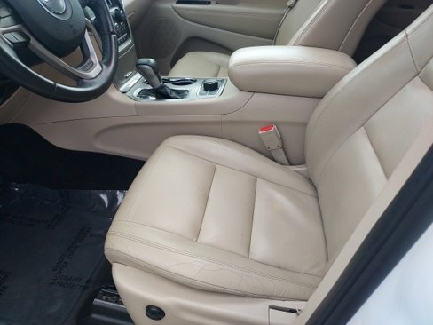 Used 2018 Jeep Grand Cherokee Limited image 14