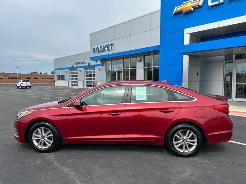 Used 2015 Hyundai Sonata SE w/ Option Group 09 image 8