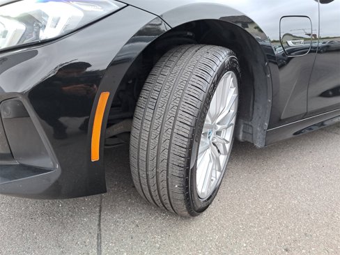Used 2023 BMW 330e xDrive image 36