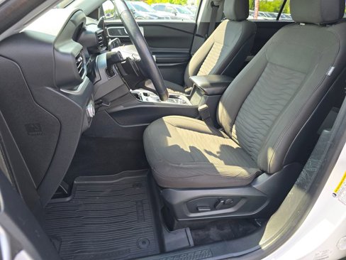 Used 2020 Ford Explorer XLT w/ Comfort Package image 27