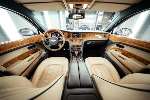 Used 2011 Bentley Mulsanne image 17