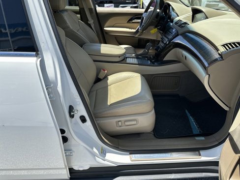 Used 2013 Acura MDX w/ Technology & Entertainment image 13