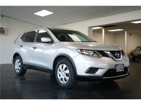 Used 2016 Nissan Rogue S image 1