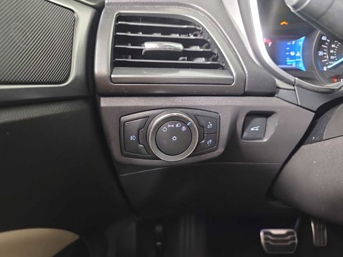 Used 2016 Ford Fusion Titanium image 17