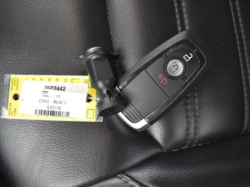 Used 2023 Ford Edge SEL image 29