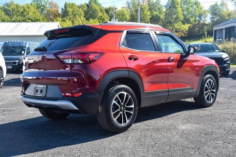 Used 2024 Chevrolet TrailBlazer LT image 3
