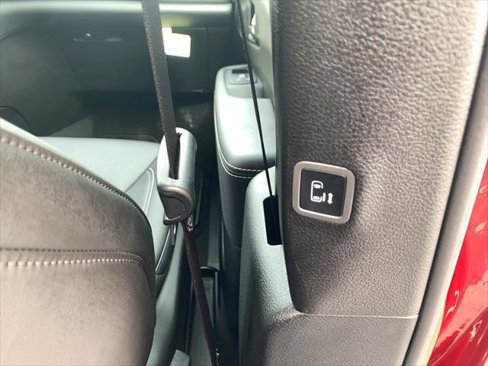 New 2025 Chrysler Pacifica Select image 27