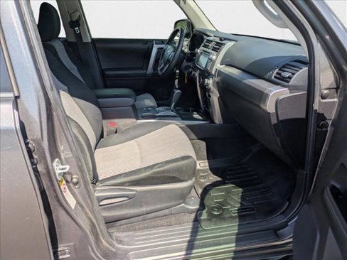 Used 2014 Toyota 4Runner SR5 image 18