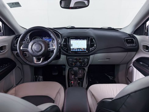 Used 2018 Jeep Compass Limited w/ Navigation Group image 14