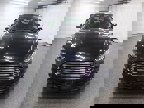 Used 2014 Ford Fusion SE w/ Equipment Group 502A image 2