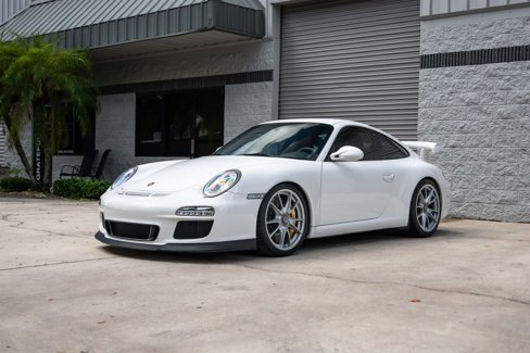 Used 2010 Porsche 911 GT3 image 2