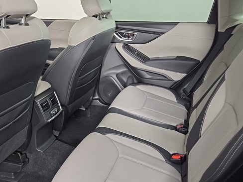 Used 2024 Subaru Forester Limited image 16