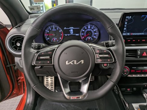 Used 2023 Kia Forte GT-Line w/ GT-Line Premium Package image 19