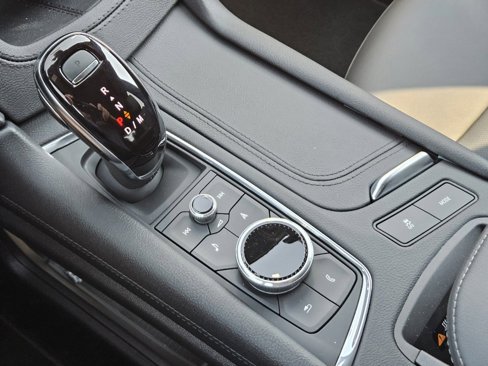 New 2025 Cadillac XT6 Sport w/ Technology Package image 21