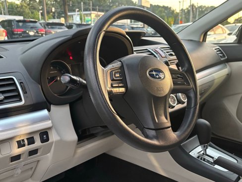Used 2015 Subaru Crosstrek 2.0i Premium image 3
