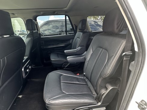 Used 2021 Ford Expedition Max Platinum image 7