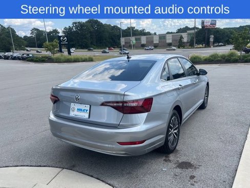 Certified 2021 Volkswagen Jetta SE image 5
