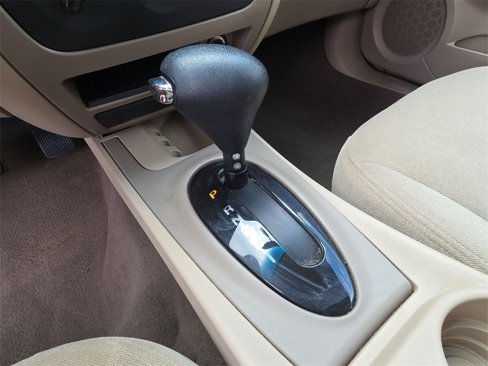 Used 2003 Ford Taurus SE image 16