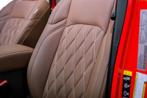 Used 2024 Jeep Wrangler Unlimited Rubicon w/ Technology Group image 78