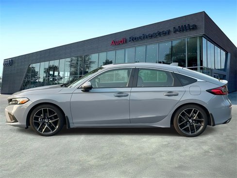 Used 2024 Honda Civic Sport Touring image 2