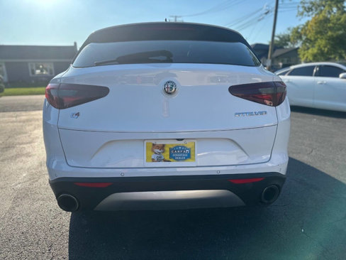 Used 2018 Alfa Romeo Stelvio Sport w/ Quick Order Package 22J Sport image 4