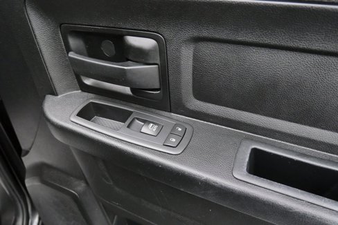 Used 2017 RAM 1500 Express image 17