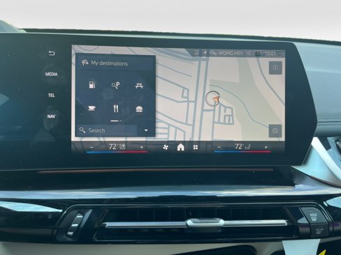 Certified 2025 BMW X1 xDrive28i w/ Technology Package image 17