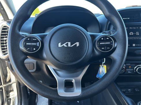 Used 2023 Kia Soul LX w/ Option Group 015 image 22