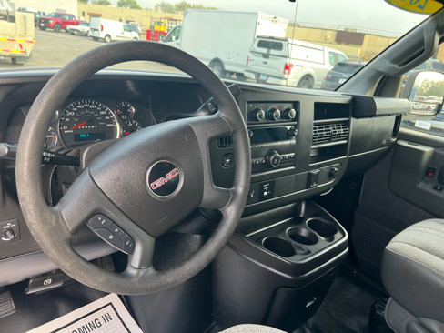 Used 2017 GMC Savana 2500 image 8