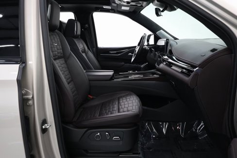 Used 2024 Cadillac Escalade Sport Platinum w/ LPO, Floor Liner Package image 78