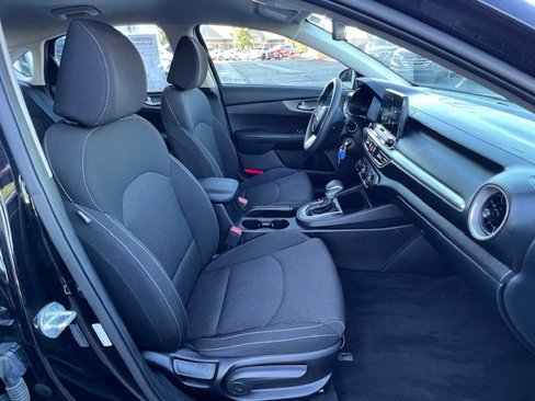 Used 2021 Kia Forte Sedan image 17