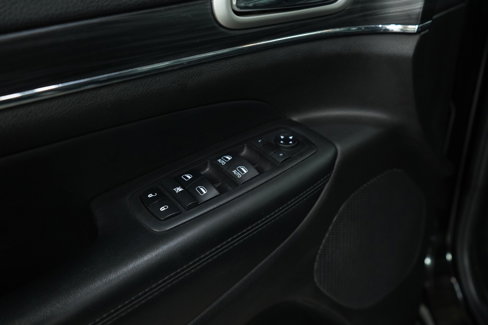 Used 2019 Jeep Grand Cherokee Limited w/ Luxury Group II image 22