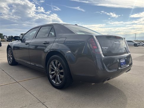 Used 2014 Chrysler 300 S image 6