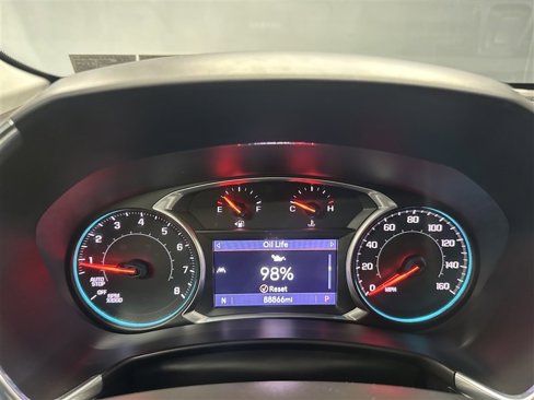 Used 2020 Chevrolet Equinox Premier w/ Premier Redline Edition image 26