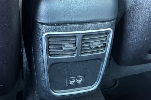 Used 2019 Dodge Charger SXT image 13