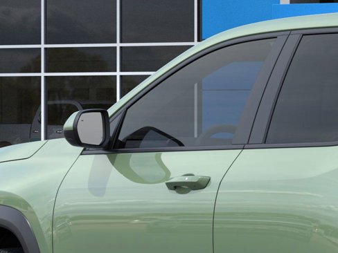 New 2025 Chevrolet Equinox LT image 12