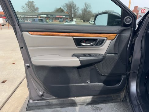 Used 2017 Honda CR-V EX-L image 13