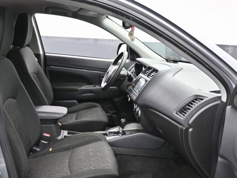 Used 2021 Mitsubishi Outlander Sport ES image 29