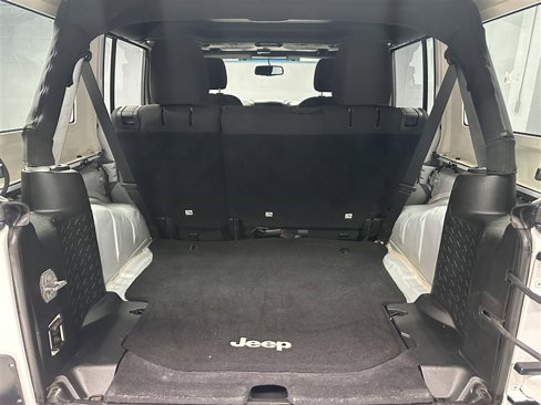 Used 2017 Jeep Wrangler Unlimited Sport image 17