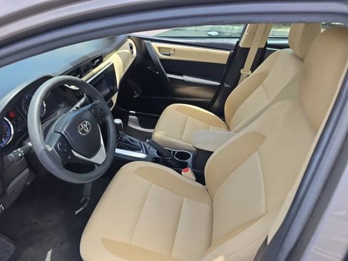 Used 2018 Toyota Corolla LE image 15