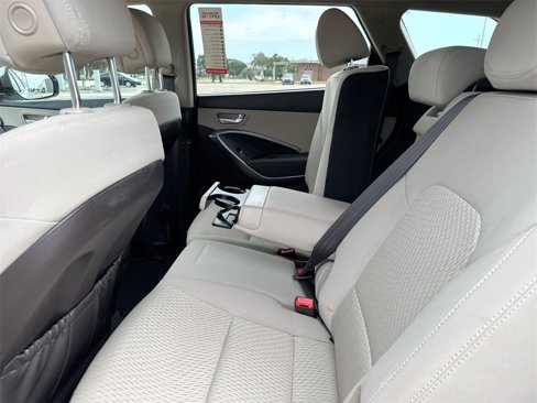 Used 2019 Hyundai Santa Fe XL SE image 29