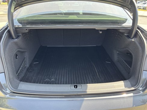 Used 2019 Audi A4 2.0T Premium image 35