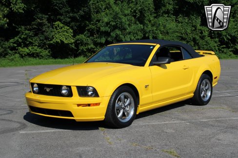 Used 2006 Ford Mustang GT image 24
