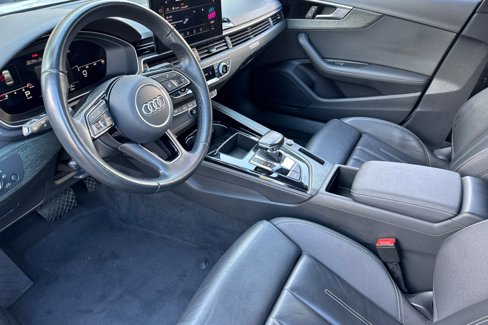 Used 2022 Audi A4 2.0T Premium Plus image 4